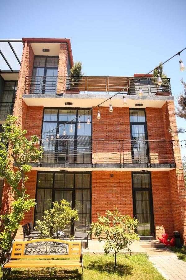 Citron Cottages 巴统 外观 照片